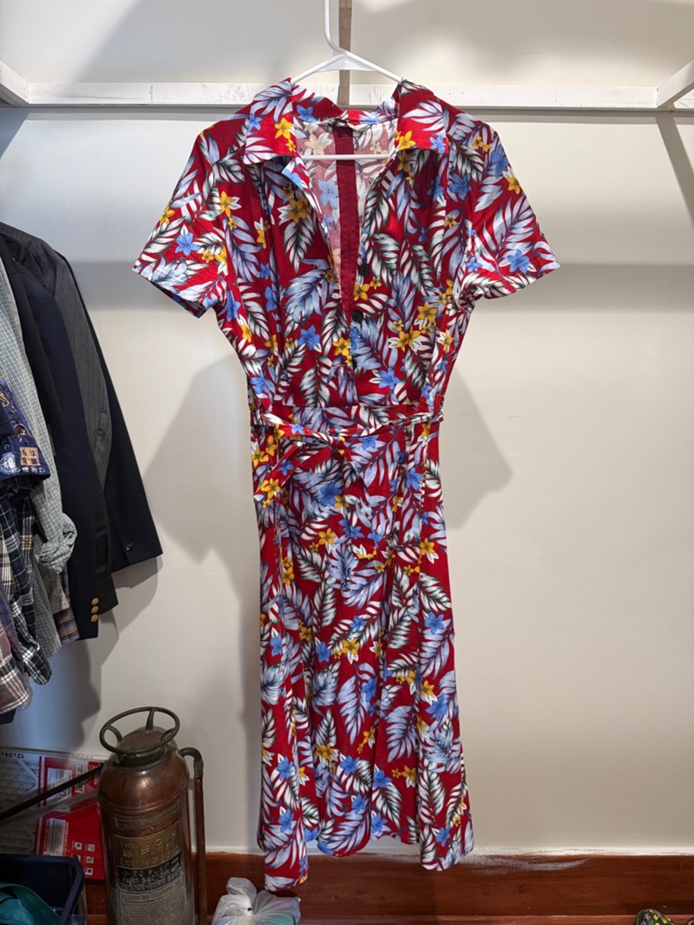 Red Hawaiian Floral Collared Wrap Dress